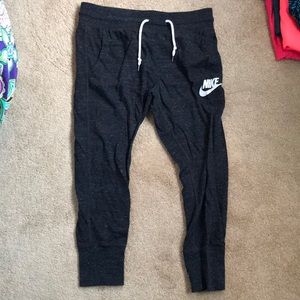 Nike joggers. NEVER BEEN WORN.